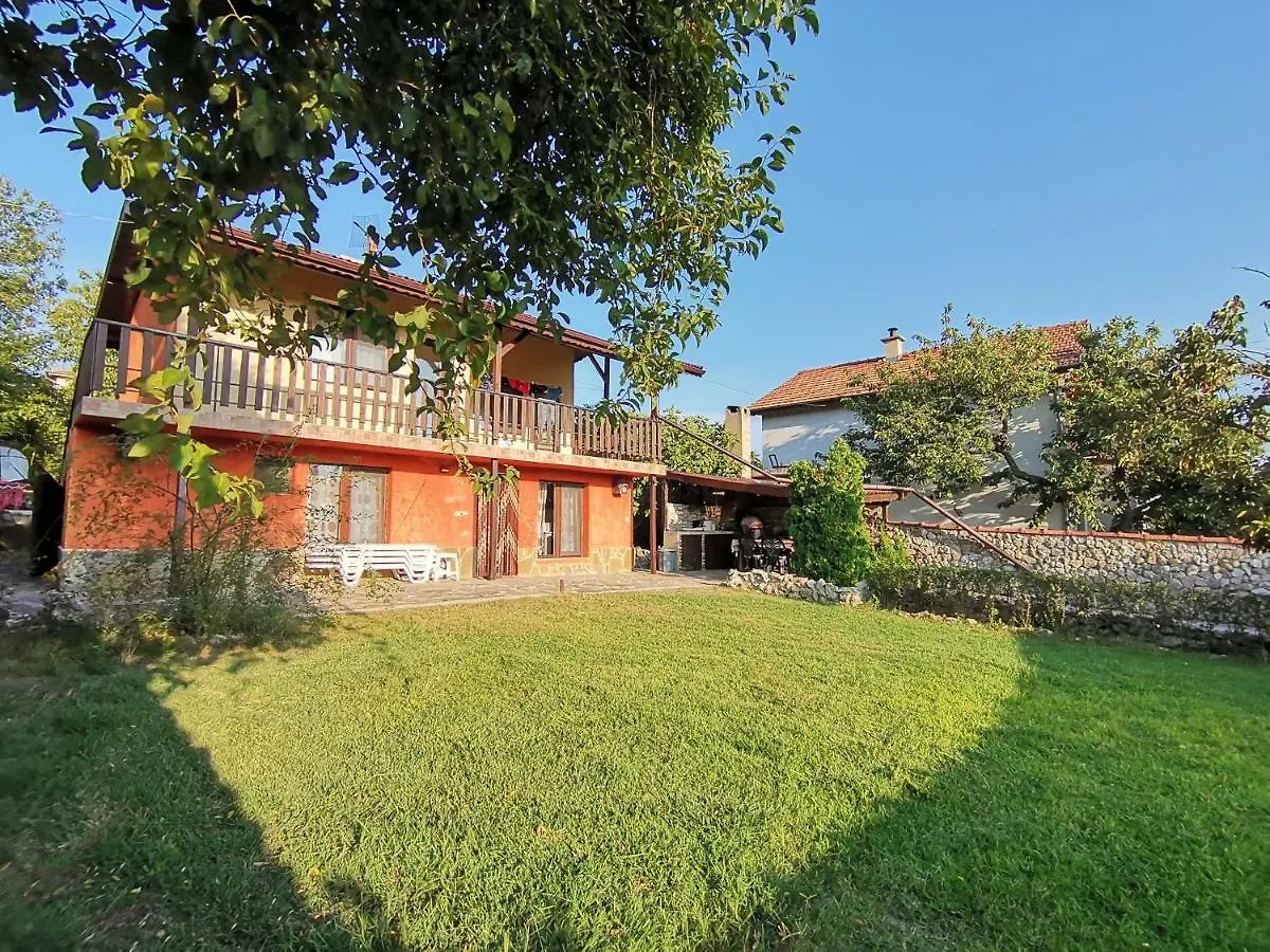 Sunset House Villa Varna 0*,